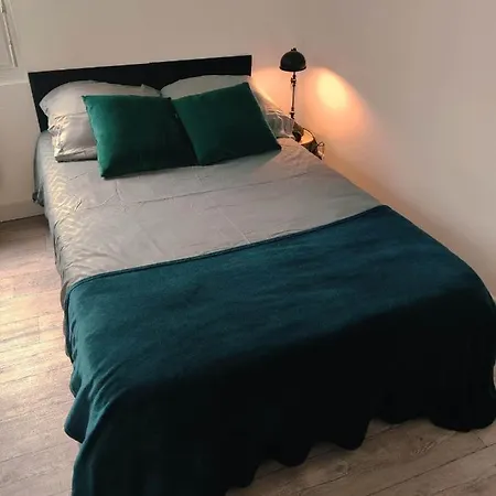 Apartment Cosy Proche De La Gare.